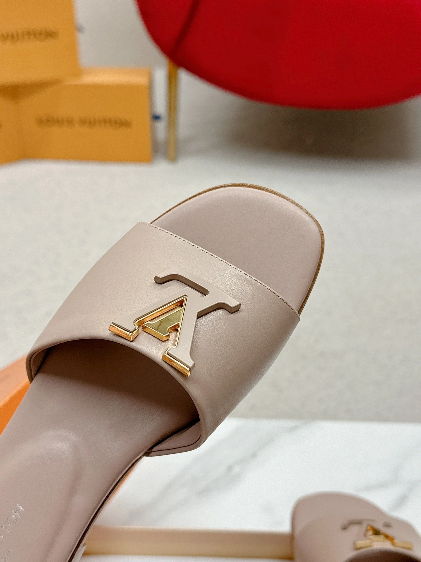 COCO-- 8V 1ACTNA sheepskin Heel height： 1.5CM item:D-X281I0332